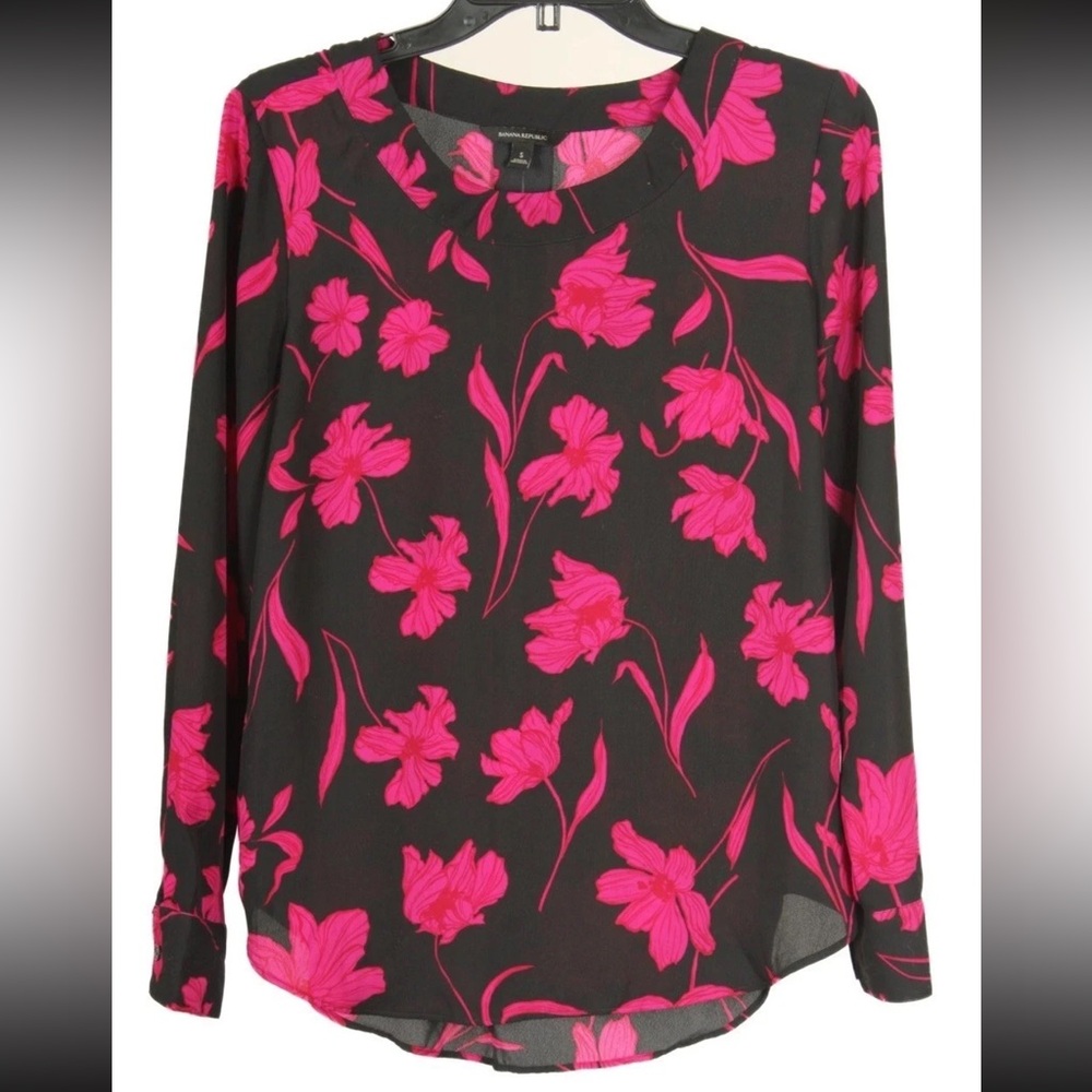Banana Republic Women’s Blouse Small Black Pink Floral Long Sleeve Pullover
